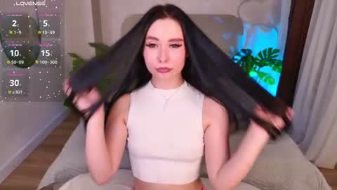 milleycyrus_ online show from July 17, 9:30 pm
