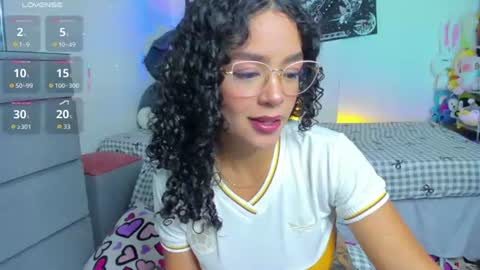 Snapshot of millie_lamar chatting on July 7, 10:30 am online show from July 7, 10:30 am