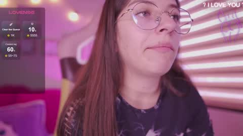 MILLY online show from March 9, 6:56 pm