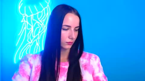 Milly online show from September 12, 5:51 am