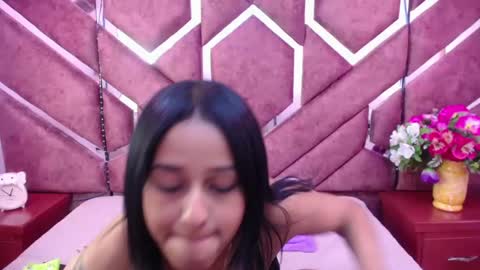 Snapshot of milly_print chatting on December 4, 2:42 am Milly Print online show from December 4, 2:42 am