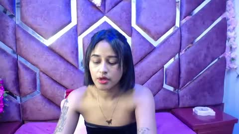 Snapshot of milly_print chatting on February 7, 3:01 am Milly Print online show from February 7, 3:01 am