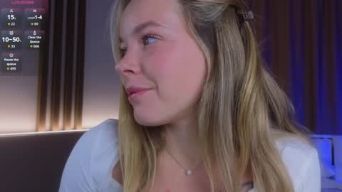 Milly    online show from December 4, 6:44 am