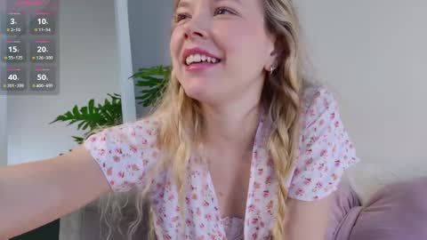 Milly    online show from June 4, 6:52 am