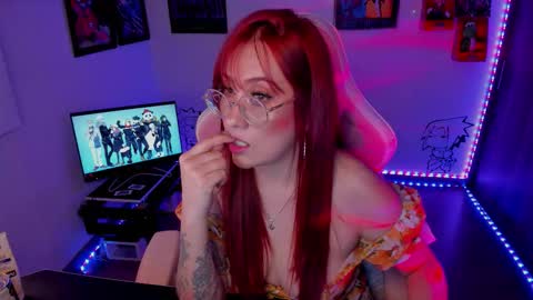 Snapshot of milly_yako chatting on September 28, 11:21 pm Monkey D Maddie online show from September 28, 11:21 pm