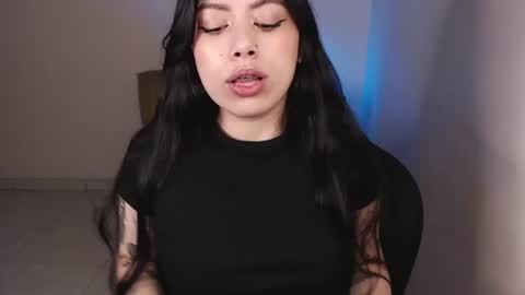 Emily  online show from June 17, 10:43 pm