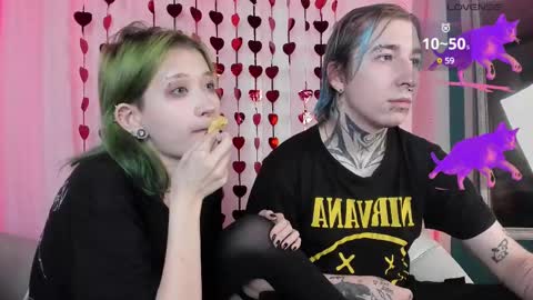 milten_trish online show from February 18, 5:53 pm