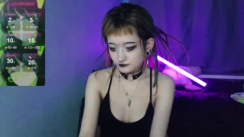 milten_trish online show from May 13, 6:16 pm