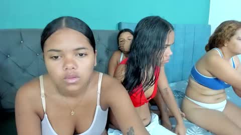 milu_18_ online show from January 7, 12:18 pm