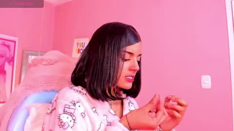 Snapshot of milu_carbajal_x chatting on April 1, 9:12 pm milu_carbajal_x online show from April 1, 9:12 pm