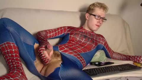 Noah online show from November 18, 11:25 am