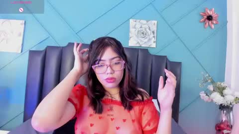 MiLu online show from April 25, 11:57 am