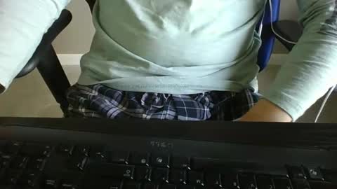 Snapshot of milwaukeebadger24 chatting on December 6, 3:55 pm milwaukeebadger24 online show from December 6, 3:55 pm