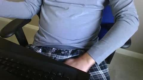 Snapshot of milwaukeebadger24 chatting on December 18, 4:06 pm milwaukeebadger24 online show from December 18, 4:06 pm