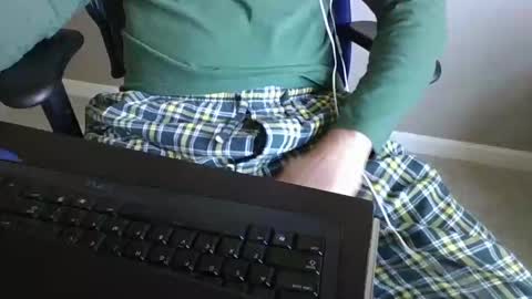 Snapshot of milwaukeebadger24 chatting on January 19, 8:19 pm milwaukeebadger24 online show from January 19, 8:19 pm