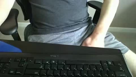 Snapshot of milwaukeebadger24 chatting on February 16, 3:59 pm milwaukeebadger24 online show from February 16, 3:59 pm