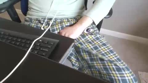 milwaukeebadger24 online show from February 27, 5:46 pm