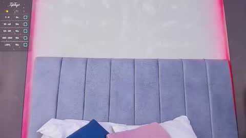 Snapshot of mily__18 chatting on September 26, 3:32 am Mily online show from September 26, 3:32 am