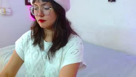 mily_baker online show from June 11, 2:00 am