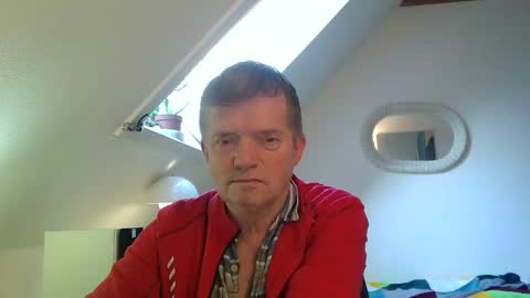 Snapshot of milymen26 chatting on January 19, 10:52 am Milymen26 Polish man master fereskik straight mature online show from January 19, 10:52 am