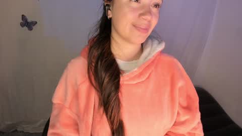 Snapshot of milysauria_ chatting on January 18, 2:55 pm Mily online show from January 18, 2:55 pm