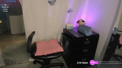 Mily  online show from May 28, 12:46 pm