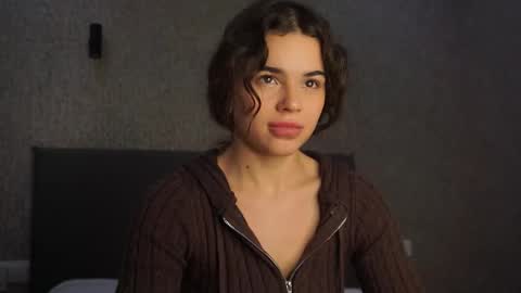 Linda online show from March 15, 1:17 pm