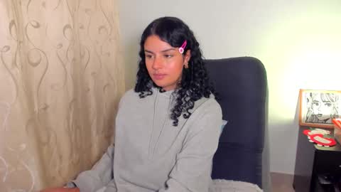 Snapshot of mimi_sa chatting on April 9, 4:34 am Mimii online show from April 9, 4:34 am