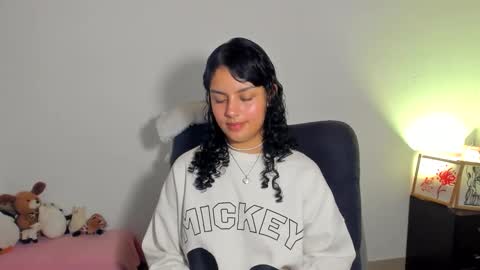 Snapshot of mimi_sa chatting on May 2, 12:26 am Mimii online show from May 2, 12:26 am