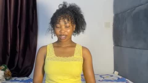 Snapshot of mimiluv6 chatting on November 8, 12:05 pm mimi online show from November 8, 12:05 pm