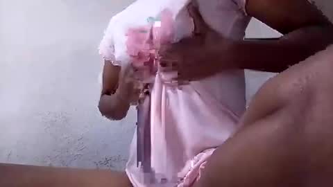 Snapshot of mimisexy295320 chatting on January 23, 8:15 am mimisexy295320 online show from January 23, 8:15 am