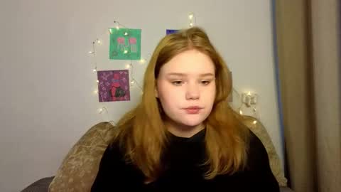 hi Im Mina  online show from March 4, 6:41 am