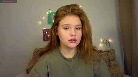 hi Im Mina  online show from March 18, 2:04 am