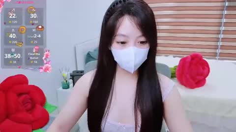 Snapshot of mina_686 chatting on November 11, 8:03 am mina_686 online show from November 11, 8:03 am