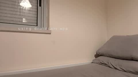 MinaMask online show from March 5, 11:56 pm