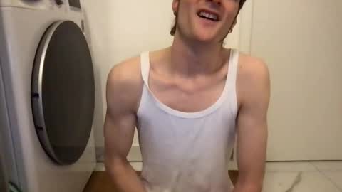 Snapshot of mindly chatting on December 13, 8:26 pm Mindly online show from December 13, 8:26 pm