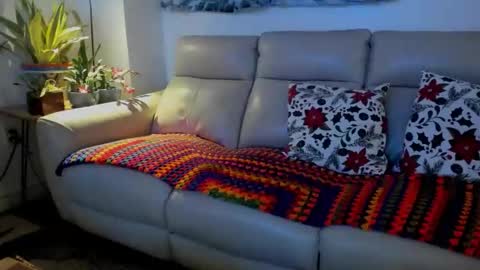 Snapshot of mindphuk chatting on December 5, 1:36 am mindphuk online show from December 5, 1:36 am