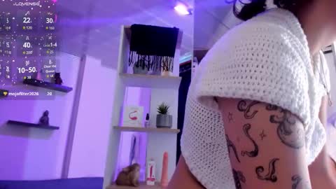 miniadelf online show from March 7, 3:31 pm