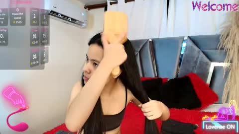 minilove_01 online show from November 20, 12:16 pm