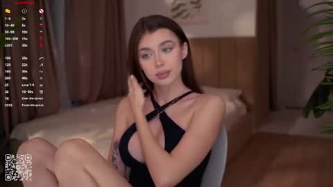Snapshot of minirini chatting on August 3, 7:06 pm Rina online show from August 3, 7:06 pm