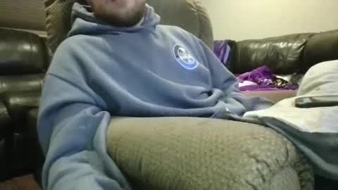 Snapshot of minnesotaguy2525 chatting on November 21, 11:03 pm Minnesota Guy online show from November 21, 11:03 pm