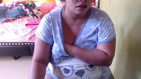 Snapshot of minnie_bbw69 chatting on January 20, 12:07 pm Andrea online show from January 20, 12:07 pm