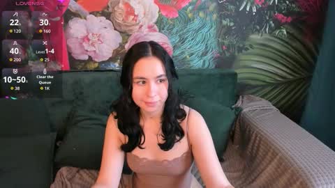 Minnie online show from December 21, 8:16 pm