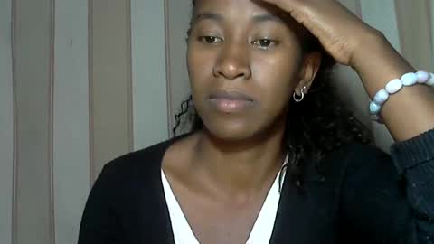 Snapshot of minouch211907 chatting on February 18, 6:26 pm minouch211907 online show from February 18, 6:26 pm