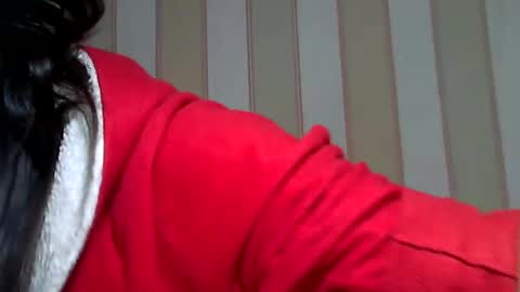 Snapshot of minouch211907 chatting on March 1, 4:15 am minouch211907 online show from March 1, 4:15 am