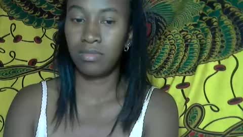 Snapshot of minouch211907 chatting on September 22, 1:46 pm minouch211907 online show from September 22, 1:46 pm