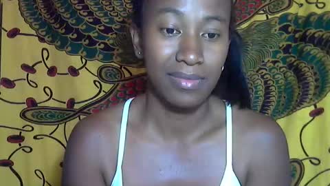 Snapshot of minouch211907 chatting on September 30, 10:09 am minouch211907 online show from September 30, 10:09 am