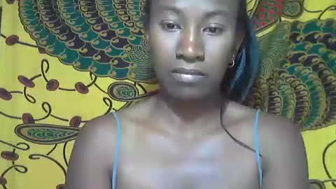 Snapshot of minouch211907 chatting on October 11, 8:02 am minouch211907 online show from October 11, 8:02 am