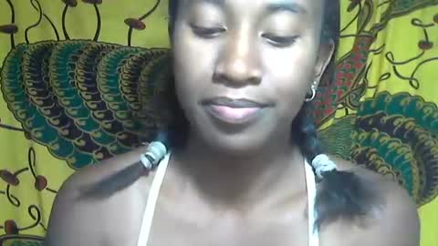 Snapshot of minouch211907 chatting on October 13, 5:35 pm minouch211907 online show from October 13, 5:35 pm