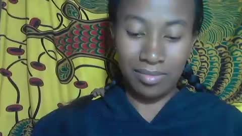 Snapshot of minouch211907 chatting on October 18, 8:42 pm minouch211907 online show from October 18, 8:42 pm